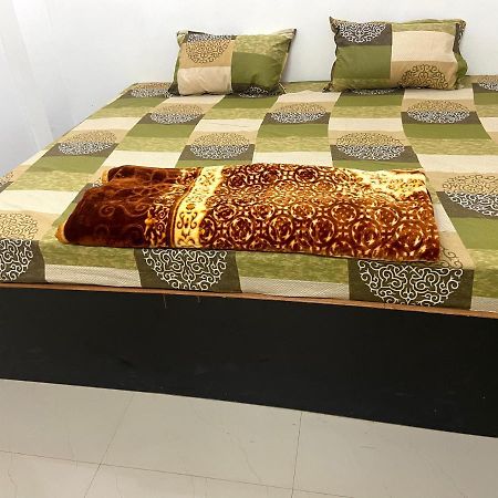 Garuda Guest House Varanasi Ngoại thất bức ảnh