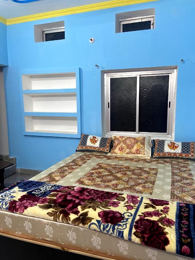 Garuda Guest House Varanasi Ngoại thất bức ảnh